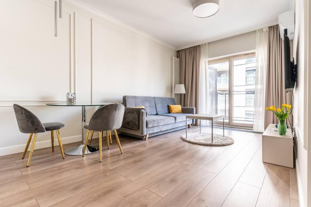 Golden Apartments -City Center - Mennica Residence Warsawa Bagian luar foto