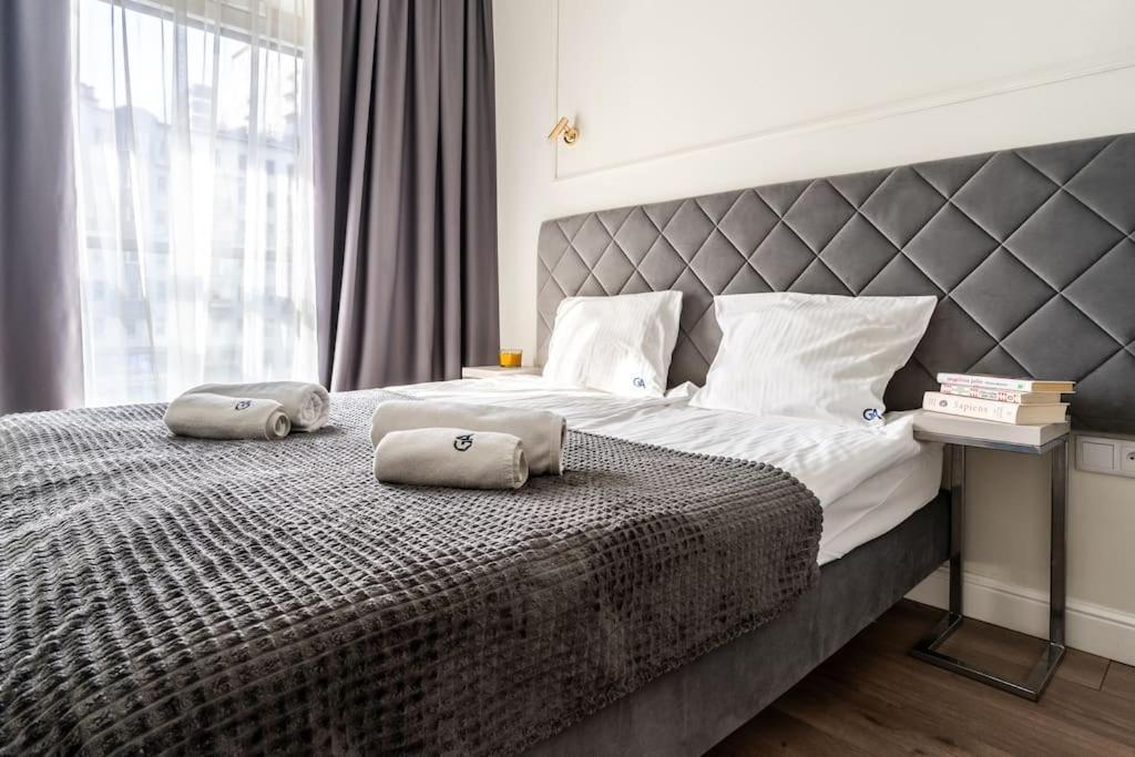 Golden Apartments -City Center - Mennica Residence Warsawa Bagian luar foto